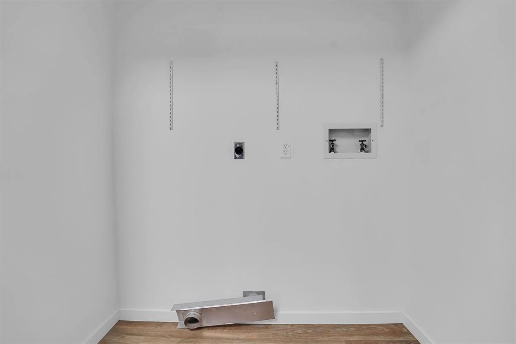 Image 27 of property listing at 412 E Washington Avenue, Sayre, OK 73662