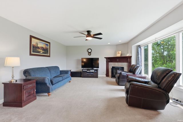 1125 Coral Isle Cove, Fort Wayne, IN 46845