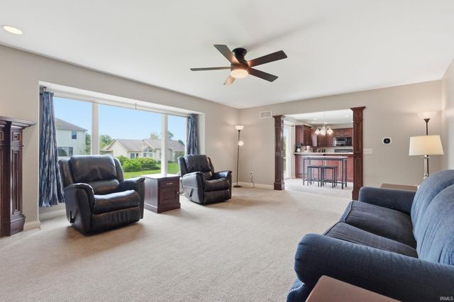 1125 Coral Isle Cove, Fort Wayne, IN 46845