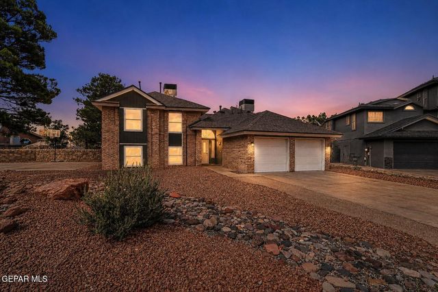 375 BRILL Circle, Horizon City, TX 79928