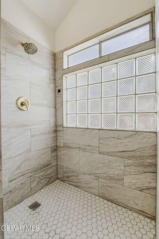 375 BRILL Circle, Horizon City, TX 79928