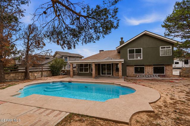 375 BRILL Circle, Horizon City, TX 79928
