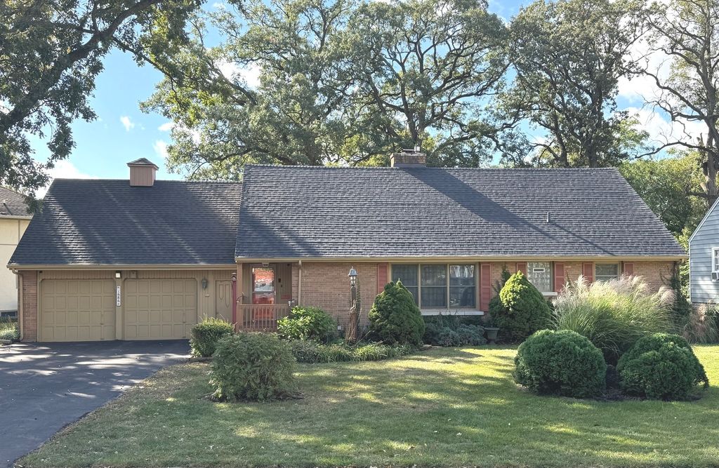 1686 E Bourbonnais Street, Kankakee, IL 60901