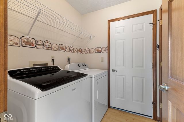1275 Rosewood Lane, Mooresville, IN 46158