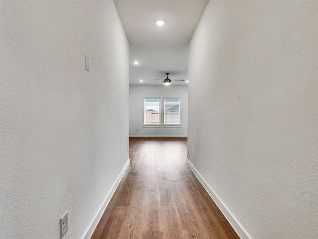 9011 Serene Haven Ln, Iowa Colony, TX 77583