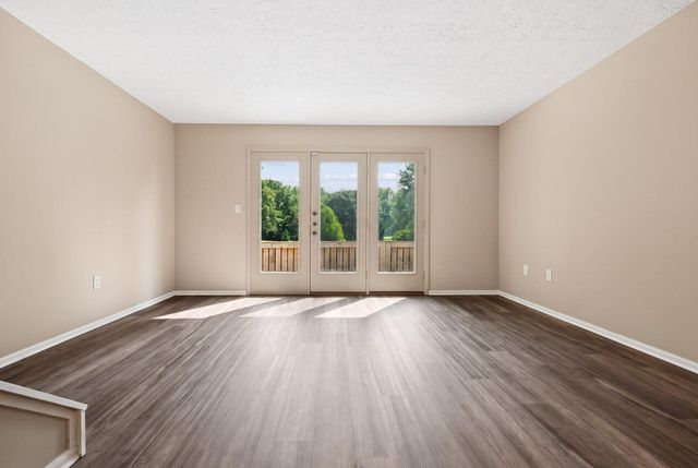 1792 Sawgrass Drive, Reynoldsburg, OH 43068