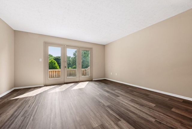 1792 Sawgrass Drive, Reynoldsburg, OH 43068