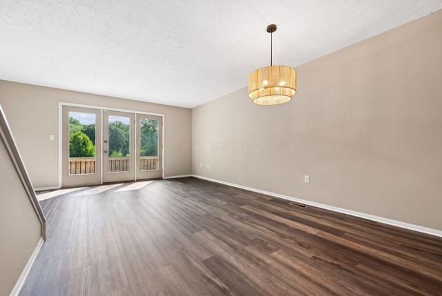 1792 Sawgrass Drive, Reynoldsburg, OH 43068