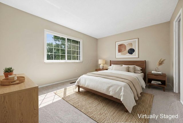 1792 Sawgrass Drive, Reynoldsburg, OH 43068