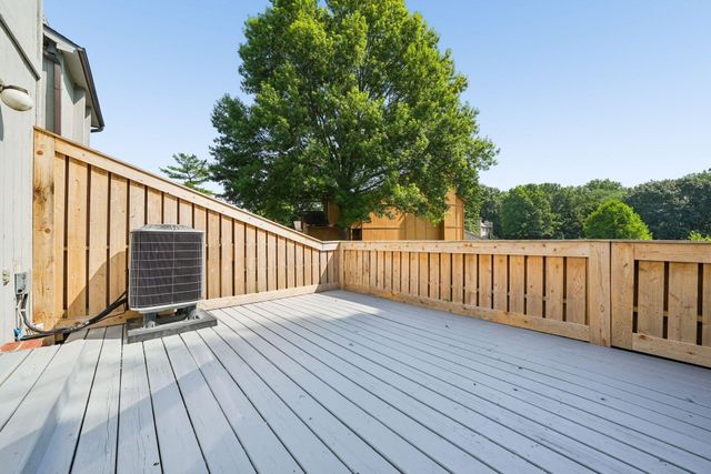 1792 Sawgrass Drive, Reynoldsburg, OH 43068