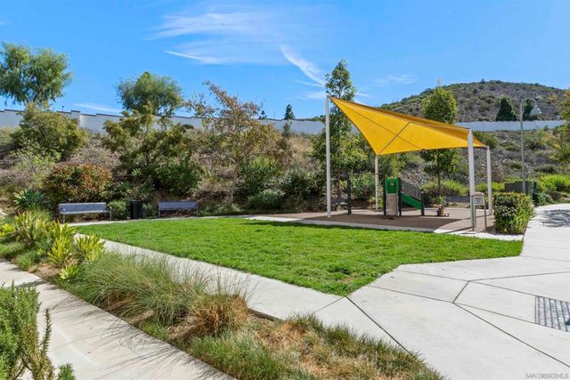 959 Slate, San Marcos, CA 92078