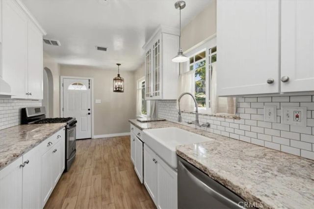 8633 Garfield Street, Riverside, CA 92504