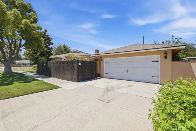 8633 Garfield Street, Riverside, CA 92504
