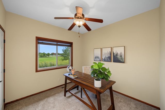 805 NW Reinhart Drive, Ankeny, IA 50023