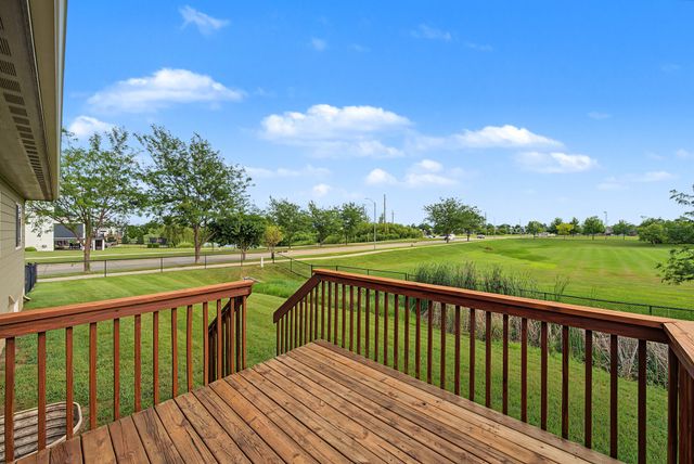 805 NW Reinhart Drive, Ankeny, IA 50023