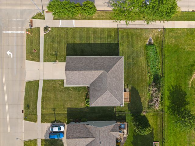 805 NW Reinhart Drive, Ankeny, IA 50023