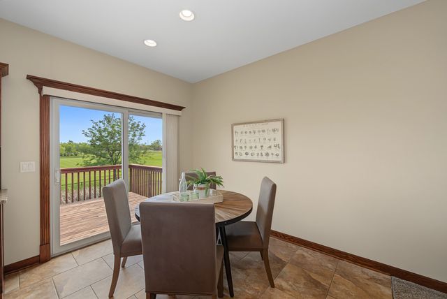 805 NW Reinhart Drive, Ankeny, IA 50023