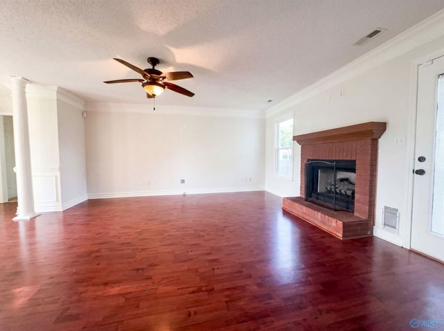 107 Nathan Drive, Owens Cross Roads, AL 35763