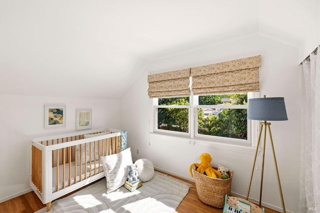 184 Cobblestone Dr, San Rafael, CA 94903