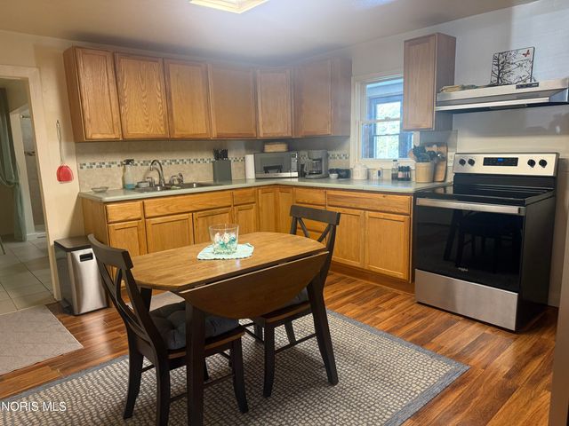 18520 Main Street, Tontogany, OH 43565