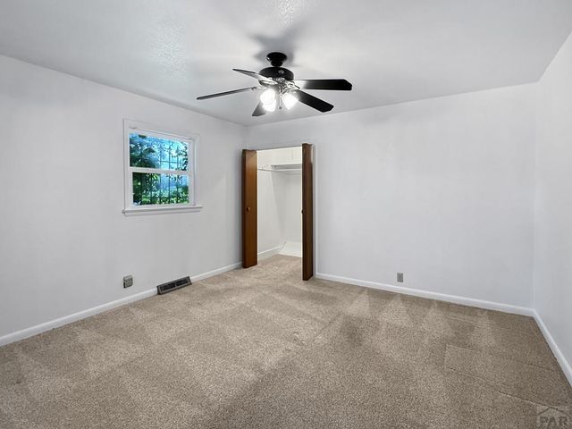 3912 Goodnight Ave, Pueblo, CO 81005