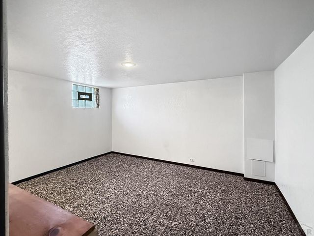 3912 Goodnight Ave, Pueblo, CO 81005