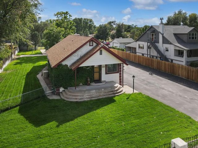 3912 Goodnight Ave, Pueblo, CO 81005