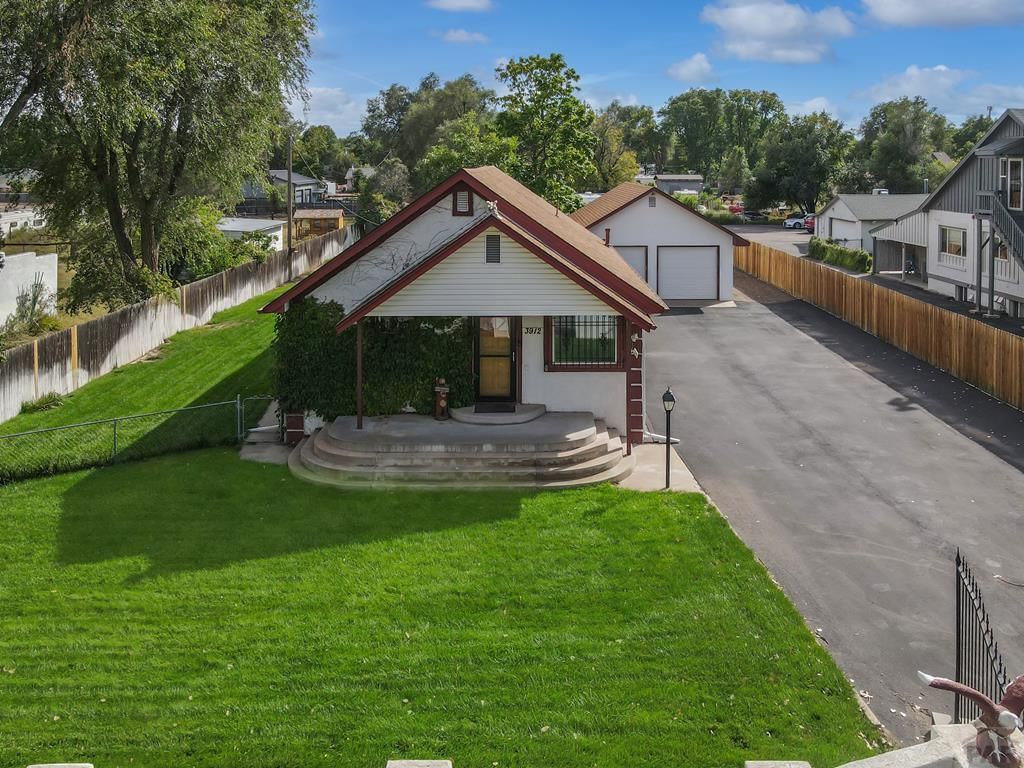 3912 Goodnight Ave, Pueblo, CO 81005