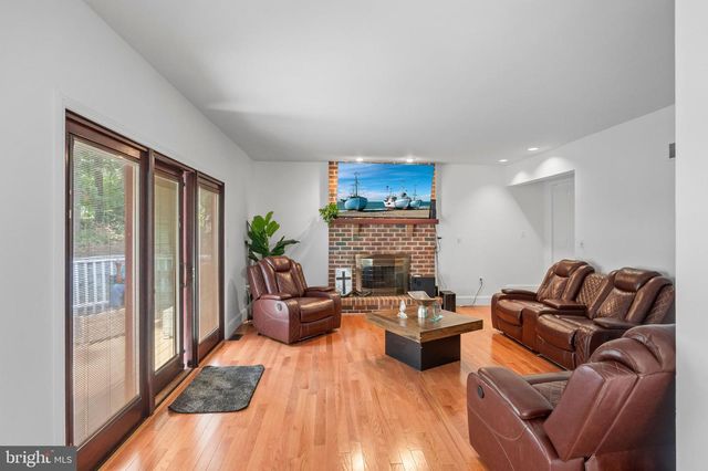 3 HESSIAN BLVD, Reading, PA 19607