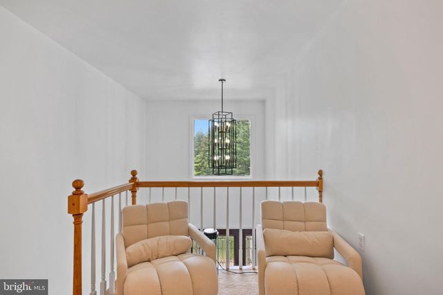 3 HESSIAN BLVD, Reading, PA 19607