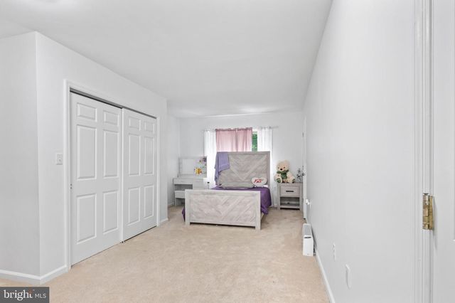 3 HESSIAN BLVD, Reading, PA 19607