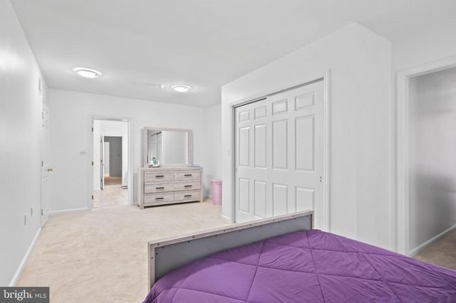 3 HESSIAN BLVD, Reading, PA 19607