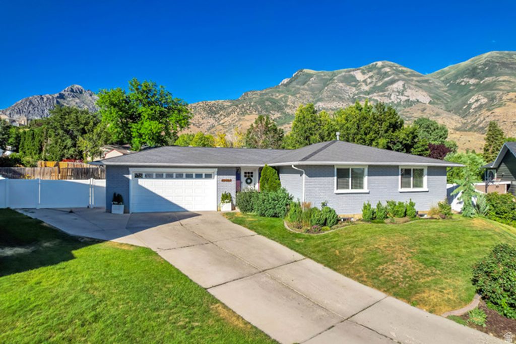 10061 N POPLAR, Cedar Hills, UT 84062