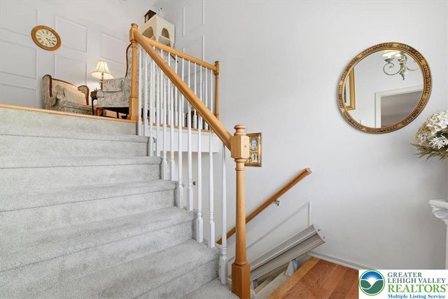 18 Holly Court, Forks Twp, PA 18040