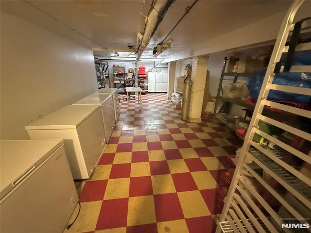 295 Bloomfield Avenue, Caldwell, NJ 07006