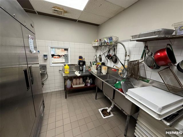 295 Bloomfield Avenue, Caldwell, NJ 07006