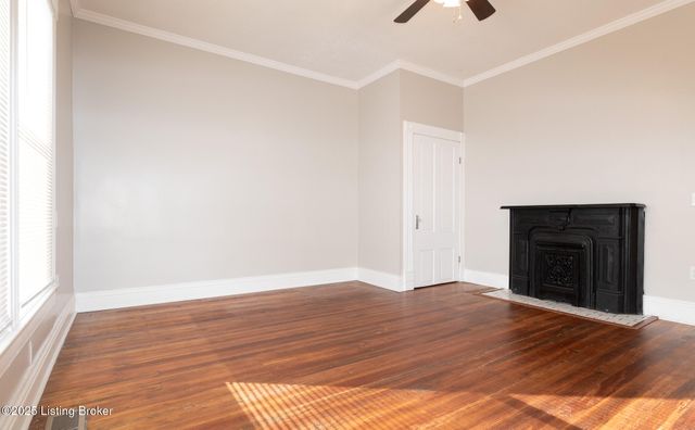 3008 Taylor Blvd, Louisville, KY 40208