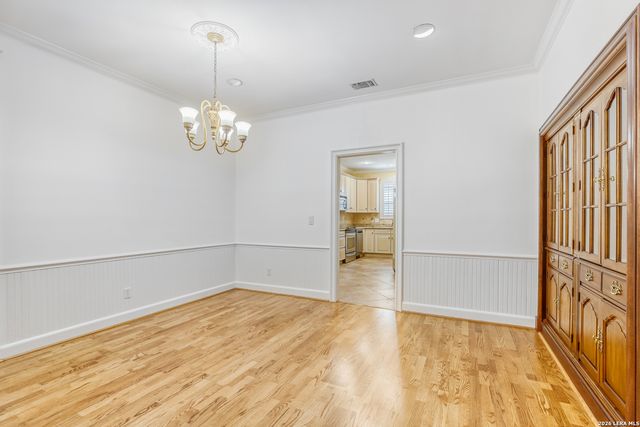 100 W El Prado Dr Apt 111, San Antonio, TX 78212