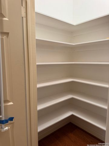 100 W El Prado Dr Apt 111, San Antonio, TX 78212