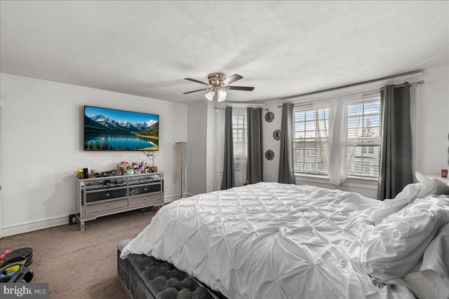 5211 DIAMOND ST, Philadelphia, PA 19131