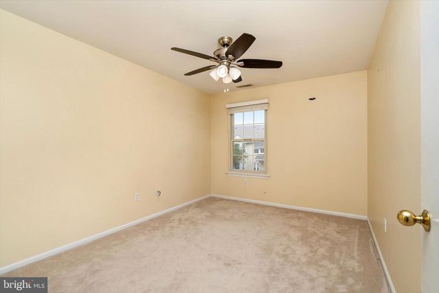 5 MILL RUN WEST, Hightstown, NJ 08520