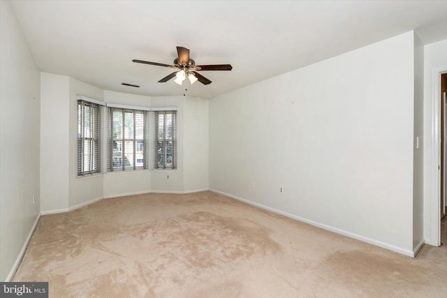 5 MILL RUN WEST, Hightstown, NJ 08520