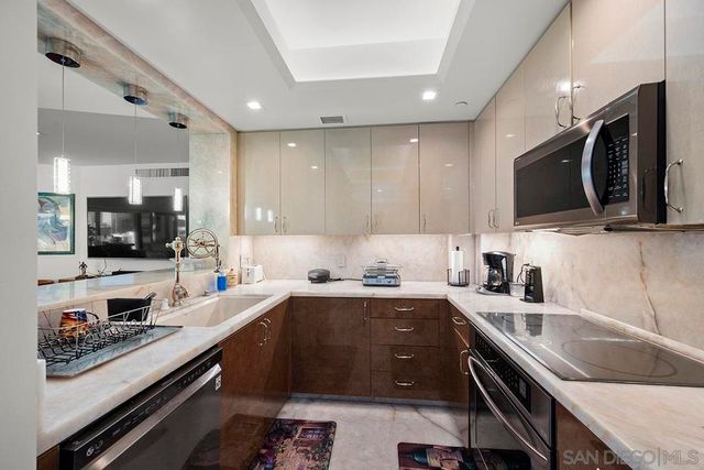 100 Harbor Drive 1706, San Diego, CA 92101