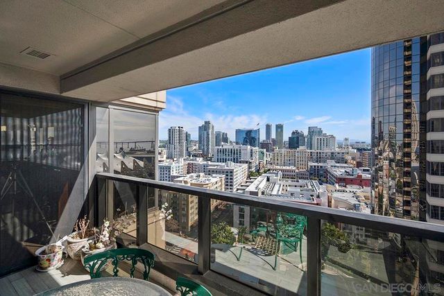 100 Harbor Drive 1706, San Diego, CA 92101