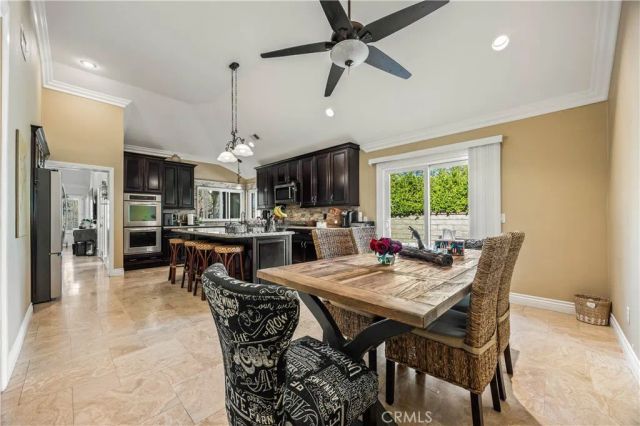 26009 Tourelle, Valencia, CA 91355