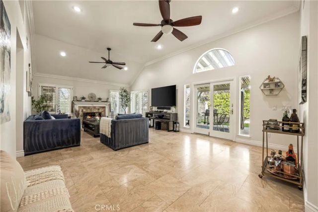 26009 Tourelle, Valencia, CA 91355