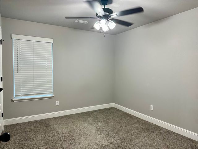 941 Sundance Lane, Bentonville, AR 72712