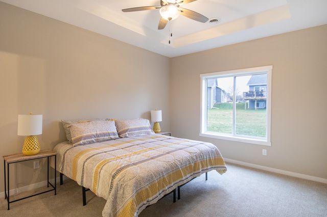 870 Bucknell Lane SE, Stewartville, MN 55976