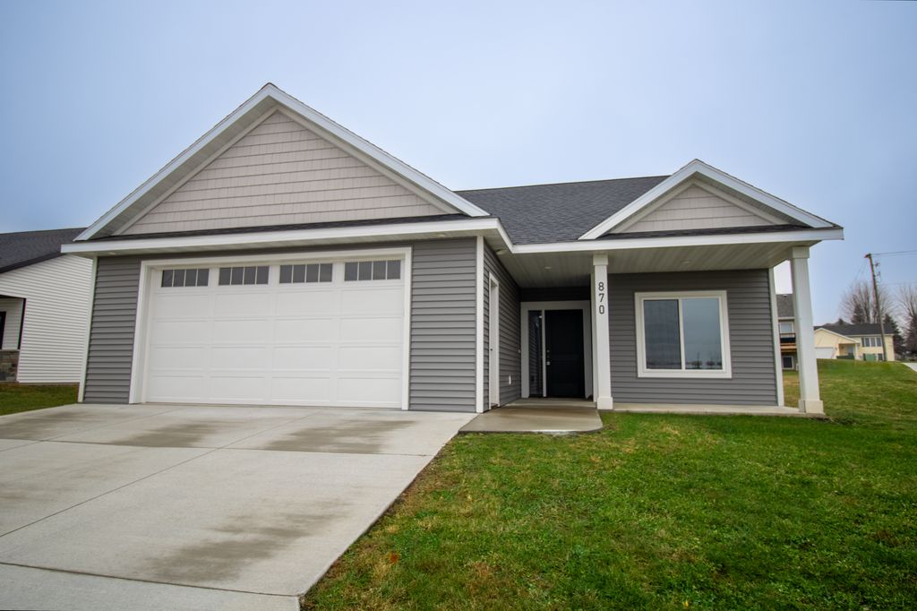 870 Bucknell Lane SE, Stewartville, MN 55976