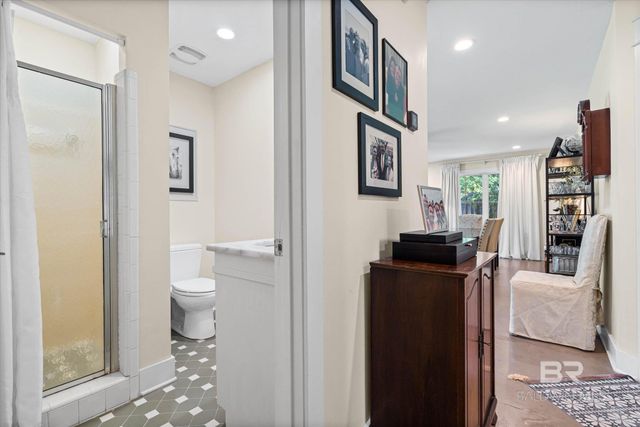 205 Gayfer Court, Fairhope, AL 36532